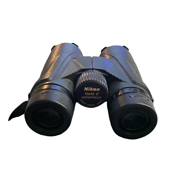 Nikon Monarch 10x42 6-Degree Waterproof Binoculars