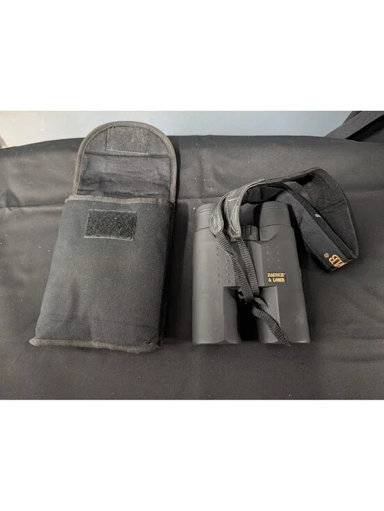 Bausch & Lomb 7x42 Binoculars with Carrying Case