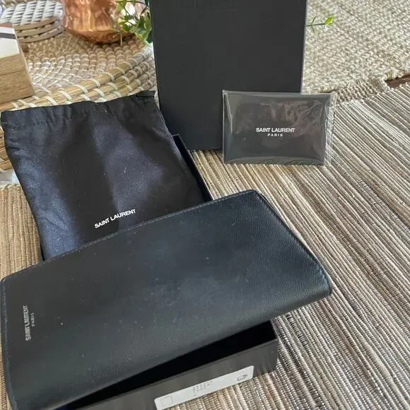 Saint Laurent bifold long wallet with box black YSL