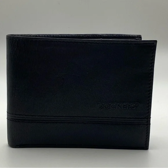 Dockers Men’s Black Leather Bifold Wallet With Removable Passcase Classic NWOT