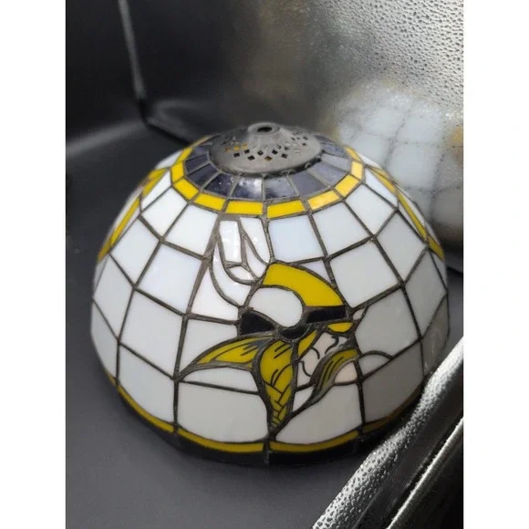 Minnesota Vikings MN Lamp Shade Tiffany Style Stained Glass  Memory Company 12