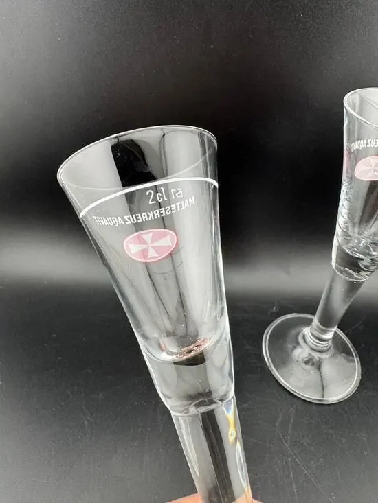Malteser Kreuz Glass Champagne Flutes, Pair