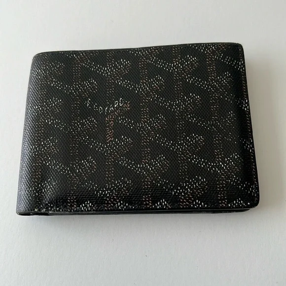 EUC Goyard Men’s Wallet