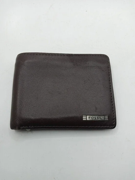 Fossil Brown Leather Bifold Card Holder Wallet