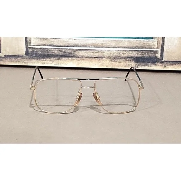 Sans Pareil Inc M901 Eyeglasses Frame Women's Gold Metal/Black 56-18-140
