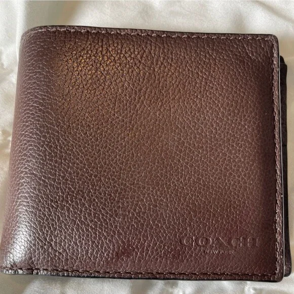 Coach Men's 3-in-1 Leather Billfold Wallet with Removable ID/Card insert