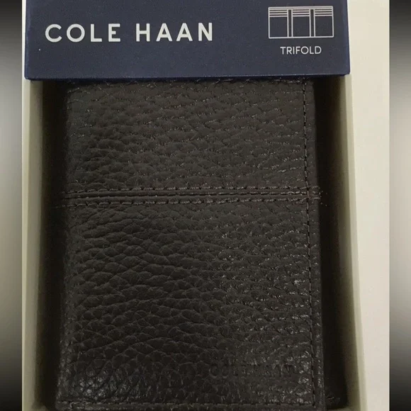 NEW!! Men’s Cole Haan Chocolate Brown Leather Tri-fold Wallet