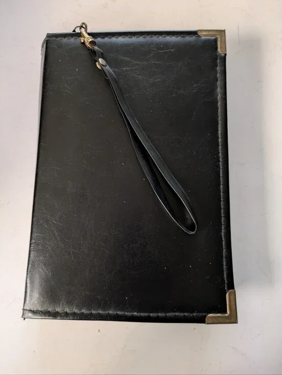 Weekly Planner Men's Black Leather Zippered Closure with Carry Strap 9.5 x 6.5