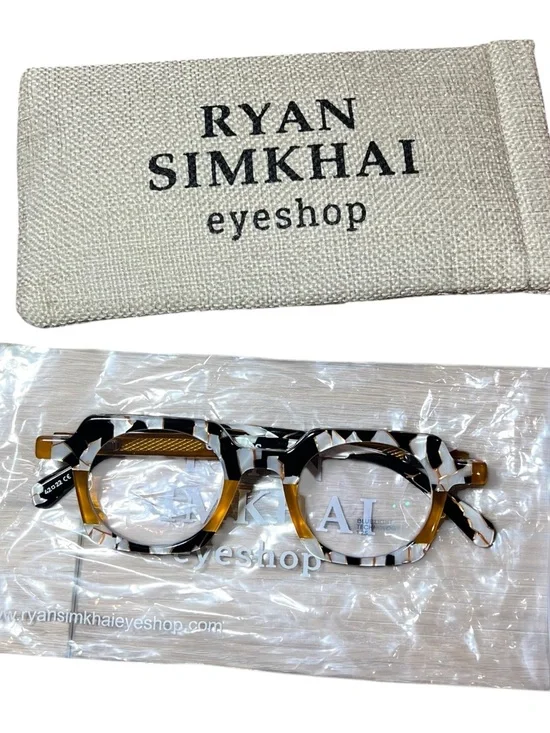 Ryan Simkhai Eyeshop Women's Black & White Tortoiseshell Round Glasses