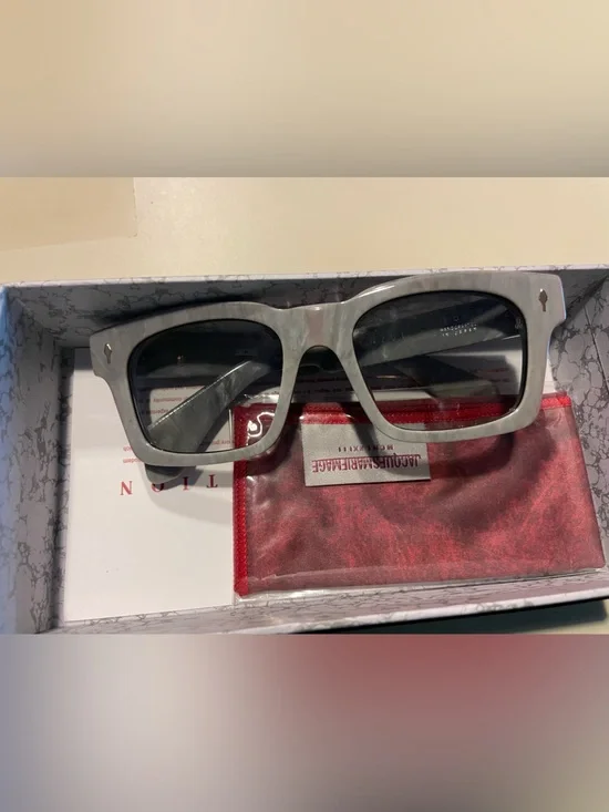 Marbled Gray Square Sunglasses - Gray Lenses
