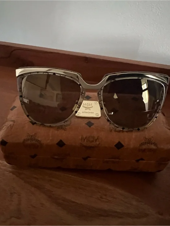 MCM Tortoiseshell Cat-Eye Sunglasses with Gold Logo Plaque