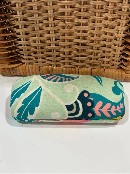 Vera Bradley Hard Eyeglass Case in Mint Green & Pink Floral Print