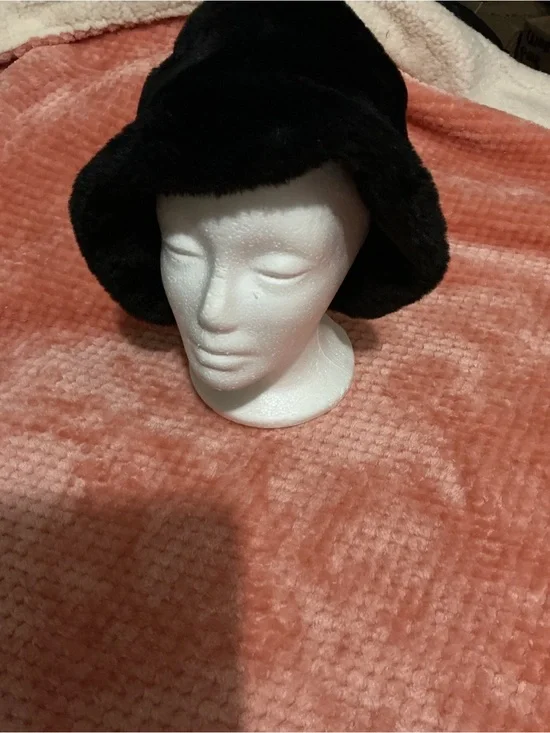 Black Faux Fur Bucket Hat - Women Accessories Glasses