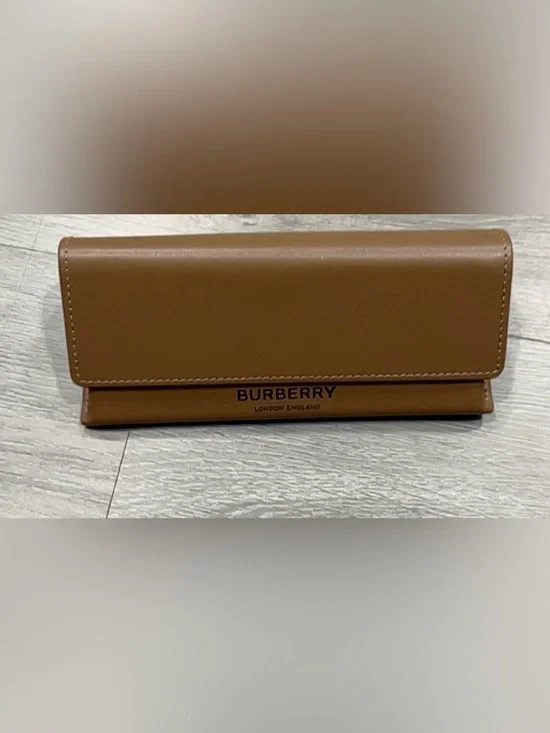 Authentic Burberry London England Brown Leather Triangular Glasses Sunglass Case