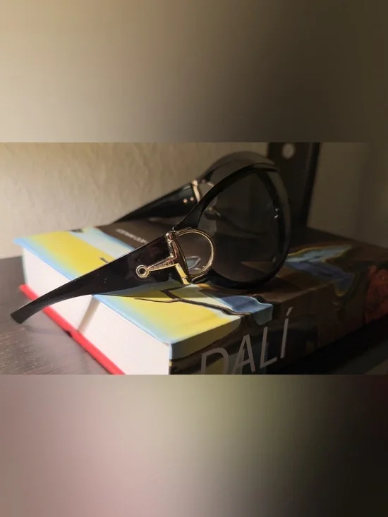 Vintage Gucci Horsebit Shield