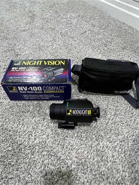 Moonlight NV-100 Compact Night Vision Scope - Black