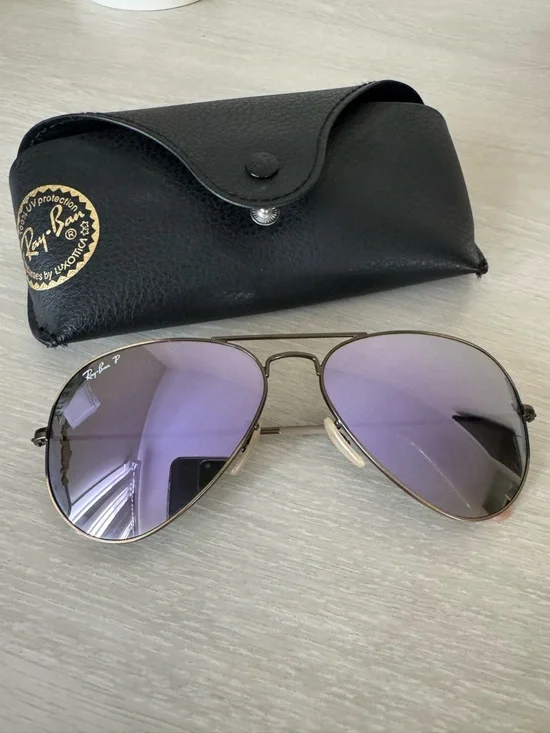 Ray-Ban Aviator Sunglasses with Purple Lenses and Gold Frame