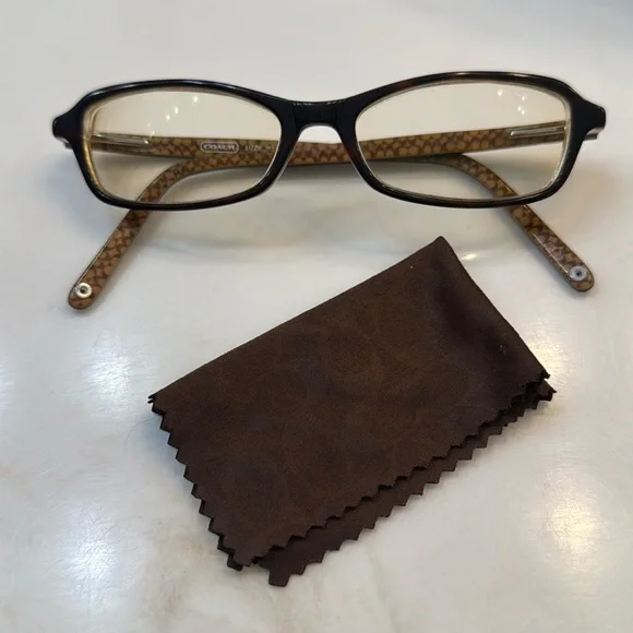 Coach Lizzie tortiseshell small rectangular eyeglasses  size 135 women’s petite