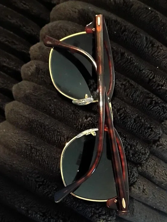Ray-Ban Clubmaster Tortoise Brown and Amber Temple Arm