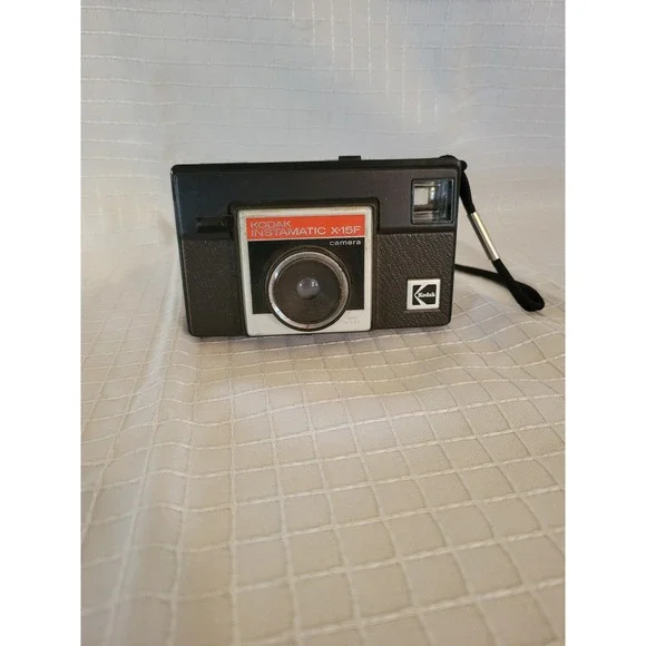 Kodak Instamatic X-15F Vintage 126 Cartridge Film Camera Made in USA Black