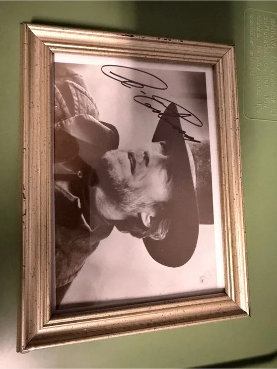 Signed Black & White Portrait inSilver Frame original signed by Clint Eastwood