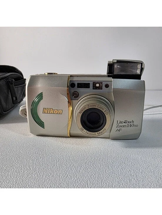 Nikon Lite Touch Zoom 140ED AF 35mm Film Camera Tested Working w/Case