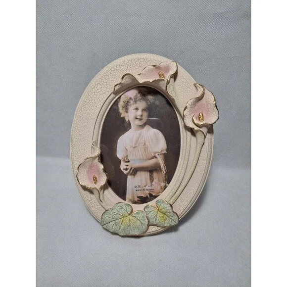 Vintage 90s Molded Resin Oval Picture Frame 3D Calla Lilies 4x6 Cottage Whimsy