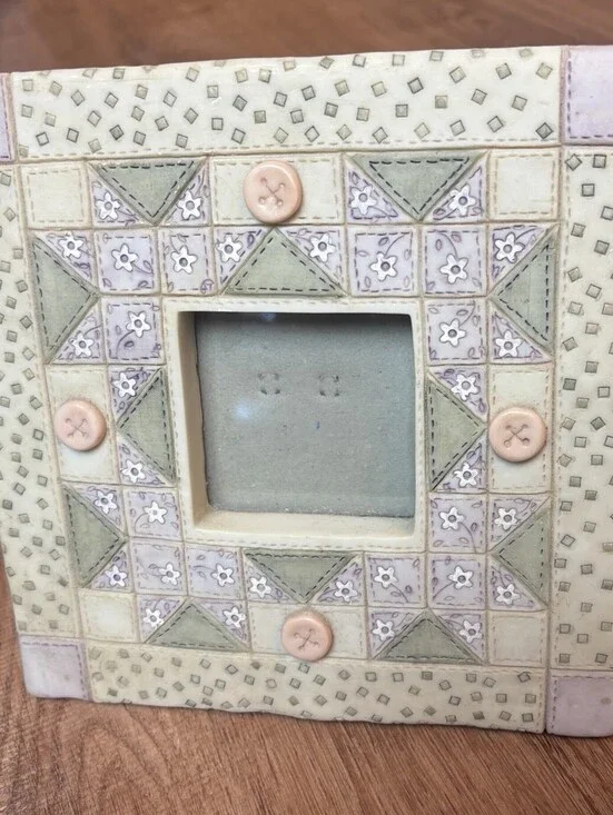 Frameology Floral Tile Button 3D Picture Photo Frame Faith Quilt Cute Whimsy