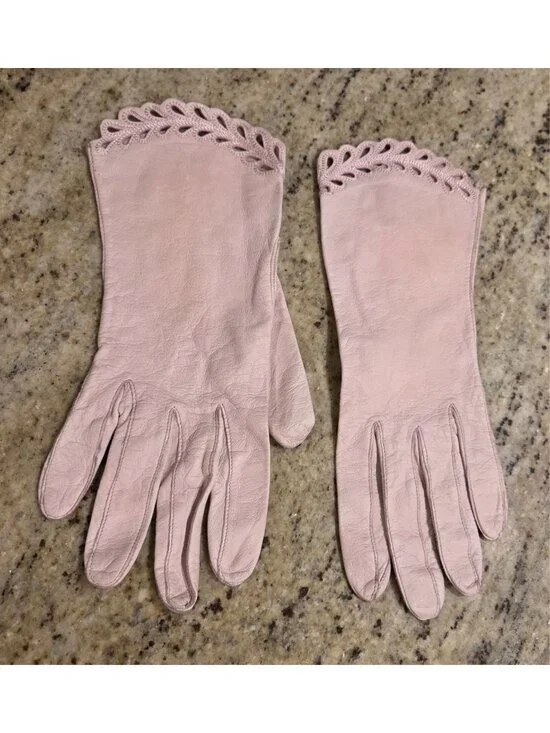 Vintage Womens Size S Pink Leather Formal Gloves Eyelet Wrist
