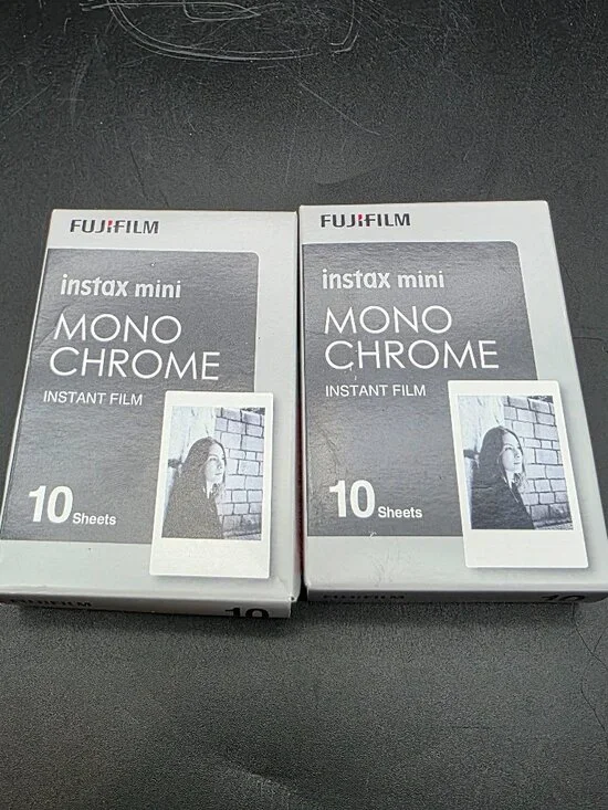 Fujifilm Instax Mini Monochrome Instant Film 20 Sheets exp 10/18 New & Sealed