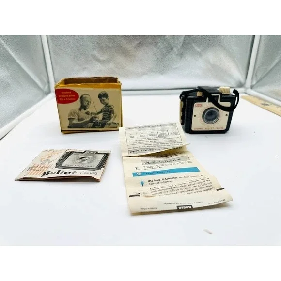 VTG 1959 Brownie Bullet Kodak Camera No 26 Black Original Box‎ Instructions USA