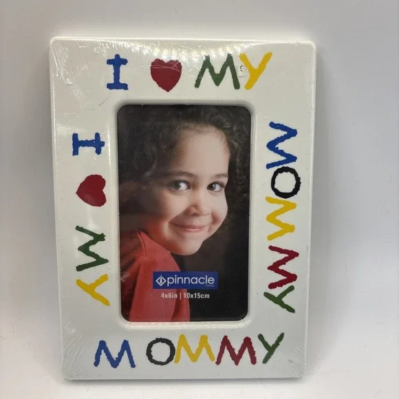 I Love My Mommy Plastic Picture Frame 4x6 Photo Crayon‎ Style Letters Pinnacle