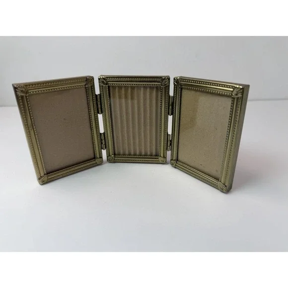 Gold Tone Brass Ornate Tri-fold Hinged Picture Frame Home Decor Vintage
