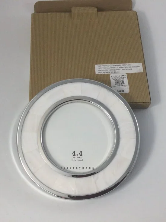 Pottery Barn Mother of Pearl Round Hanging Frame 6