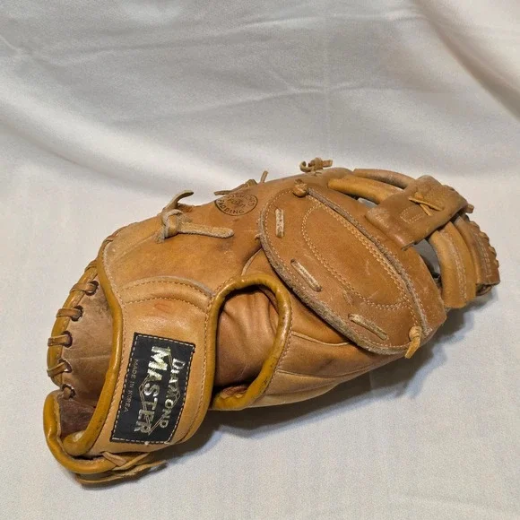 Diamond Master Steer Hide Professional Model Custom Built Baseball Glove S375AFR