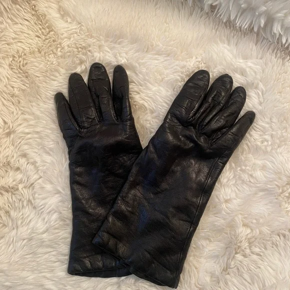 Black Leather Gloves Small