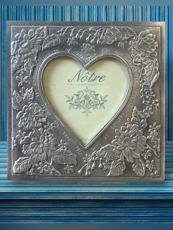 Very Heavy Cast Metal Romantic Heart Picture Frame Engagement Love Sweetheart