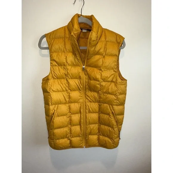 REI Co-op 650 Down Vest 2.0‎ Mens Small  Yellow Packable Puffer Lightweight