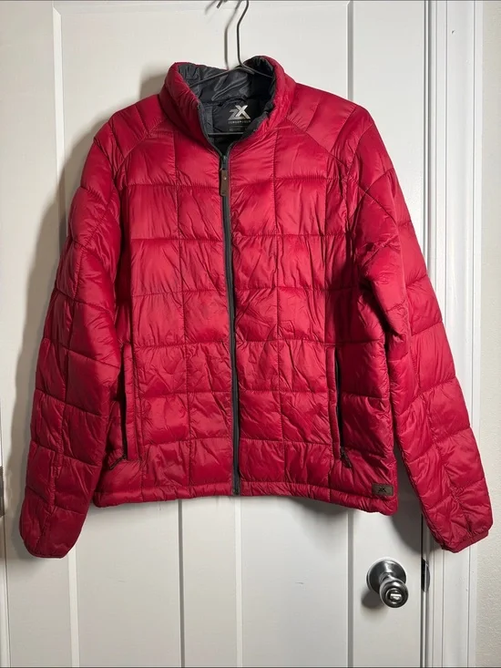 ZeroXposur Red Quilted Jacket with Black Lining. L/G