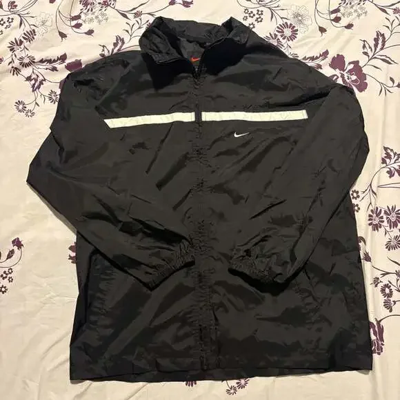 Vintage Nike Windbreaker Full-Zip Track Jacket Black with White Stripe