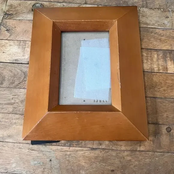 Honey Brown Wood Picture Frame Holds 4 x 5 Photos Thick Borders