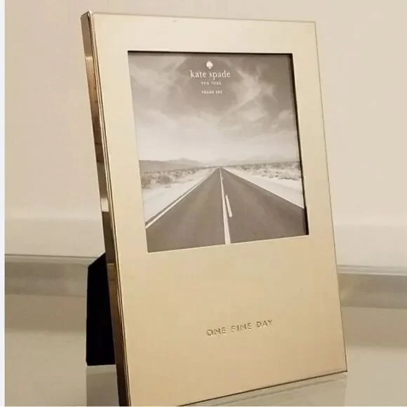 Kate Spade Photo Frame - One Fine Day - 3x3 Gold Frame