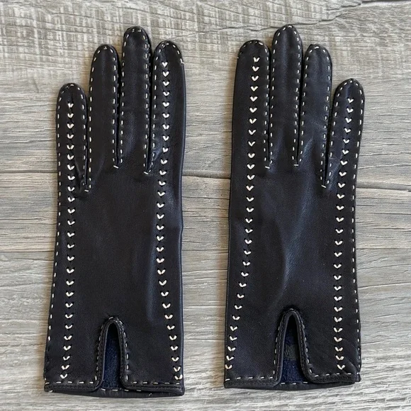 Vintage Leather Whipstitched Driving Gloves in Navy (size XS)