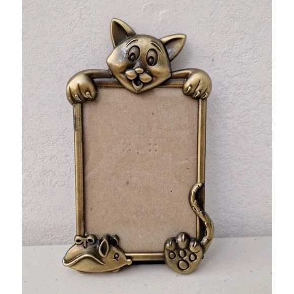Vintage Metal Picture Frame Gold Tone Cat Pretty Kitty 4
