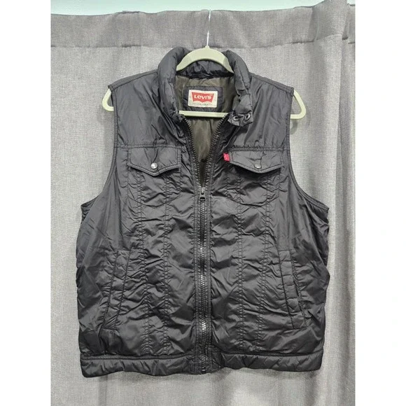 Levi's Mens Medium Black Puffer Vest Full Zip Quilted Insulated Snap Pocket