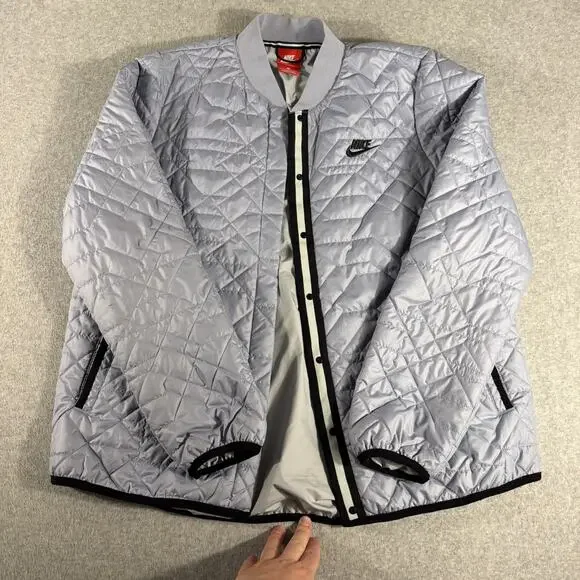Nike Puffer Jacket, Size L, Primaloft