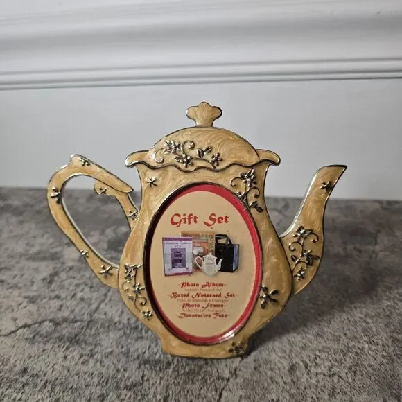 Picture Frame Enamel Tea Pot  2.5