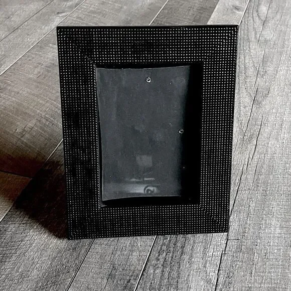 New! Black, Textured, 5x7 Picture Frame with Black Felt Backing.