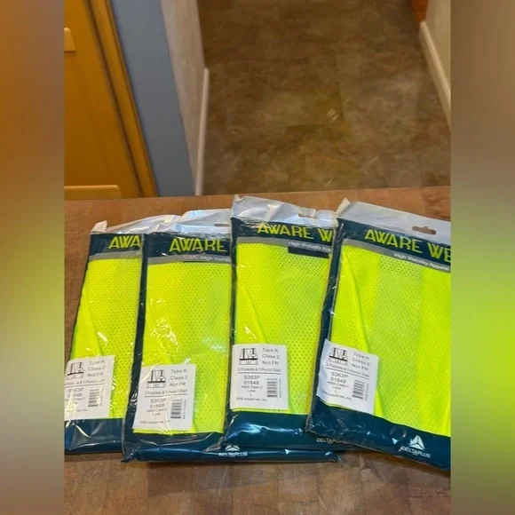 High Visibility Safety Vests Neon Green 3 pocket Aware Brand New Lot of 4