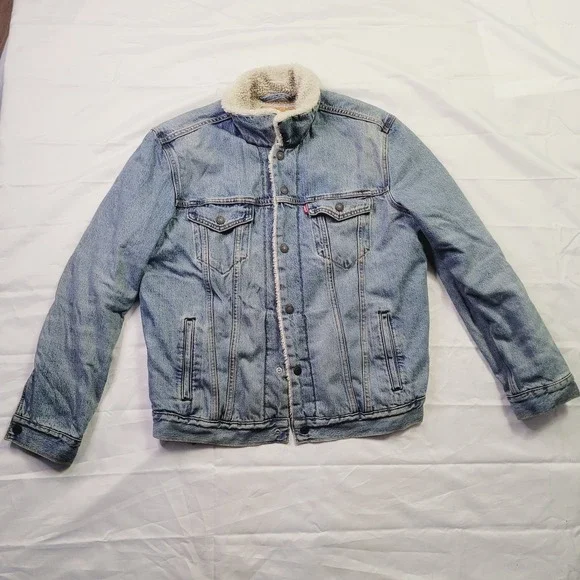Levis Sherpa Trucker Jacket Mens sz Large Light Wash Blue Denim Fleece Lined